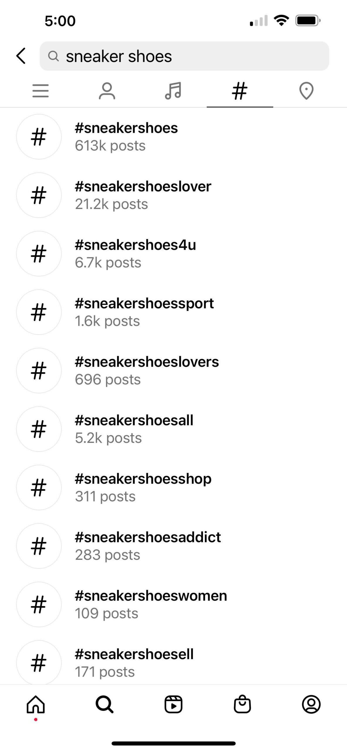 Thẻ giày thể thao trên Instagram